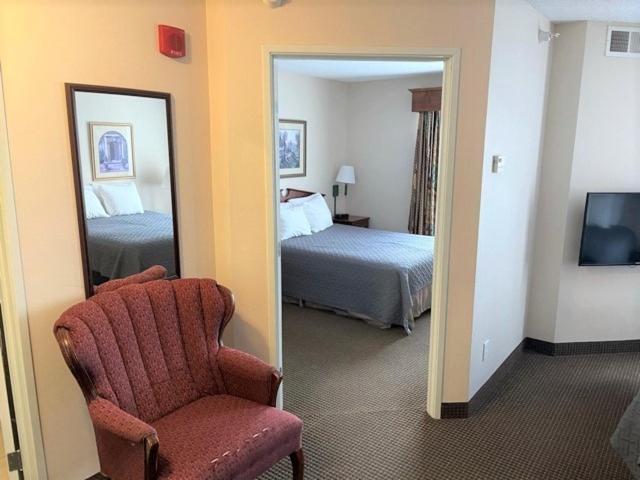 River Hills Hotel- Mankato Εξωτερικό φωτογραφία