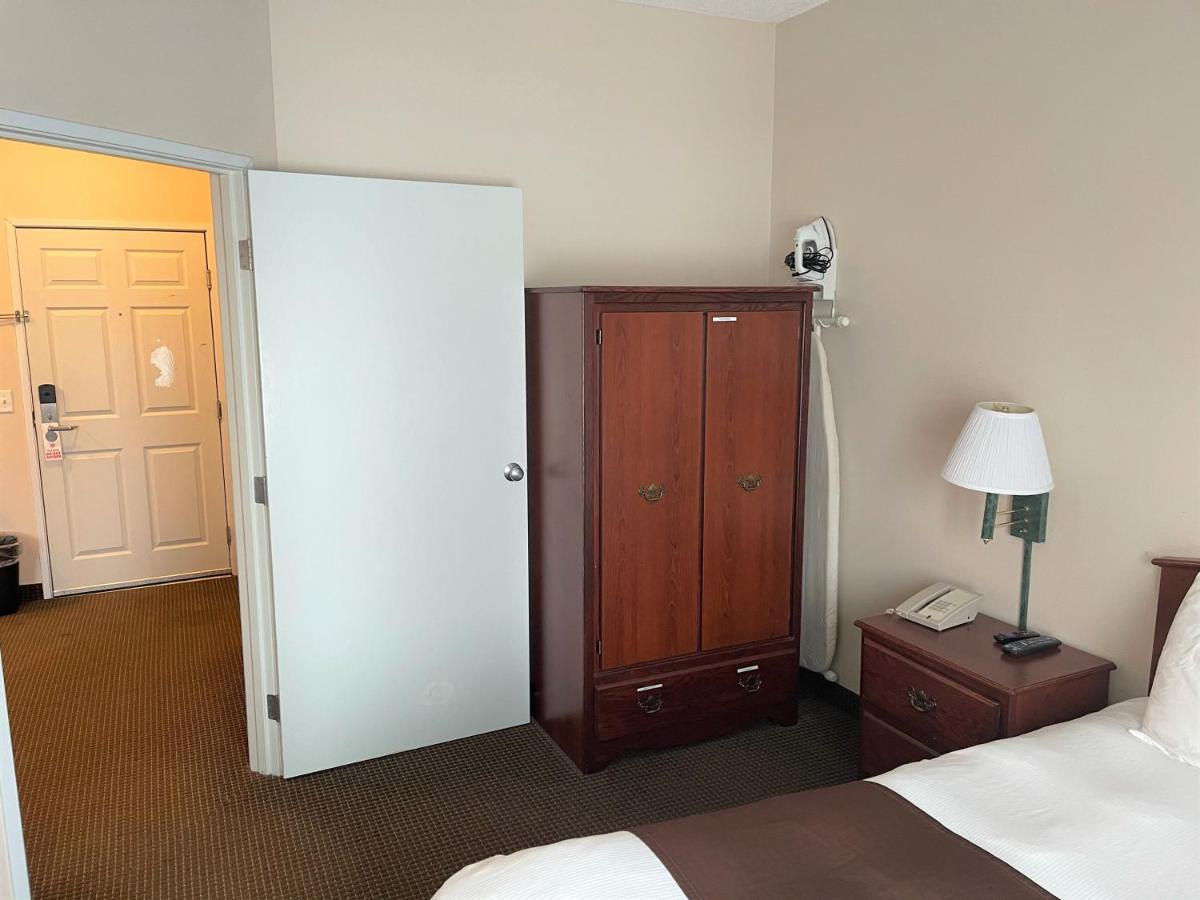 River Hills Hotel- Mankato Εξωτερικό φωτογραφία