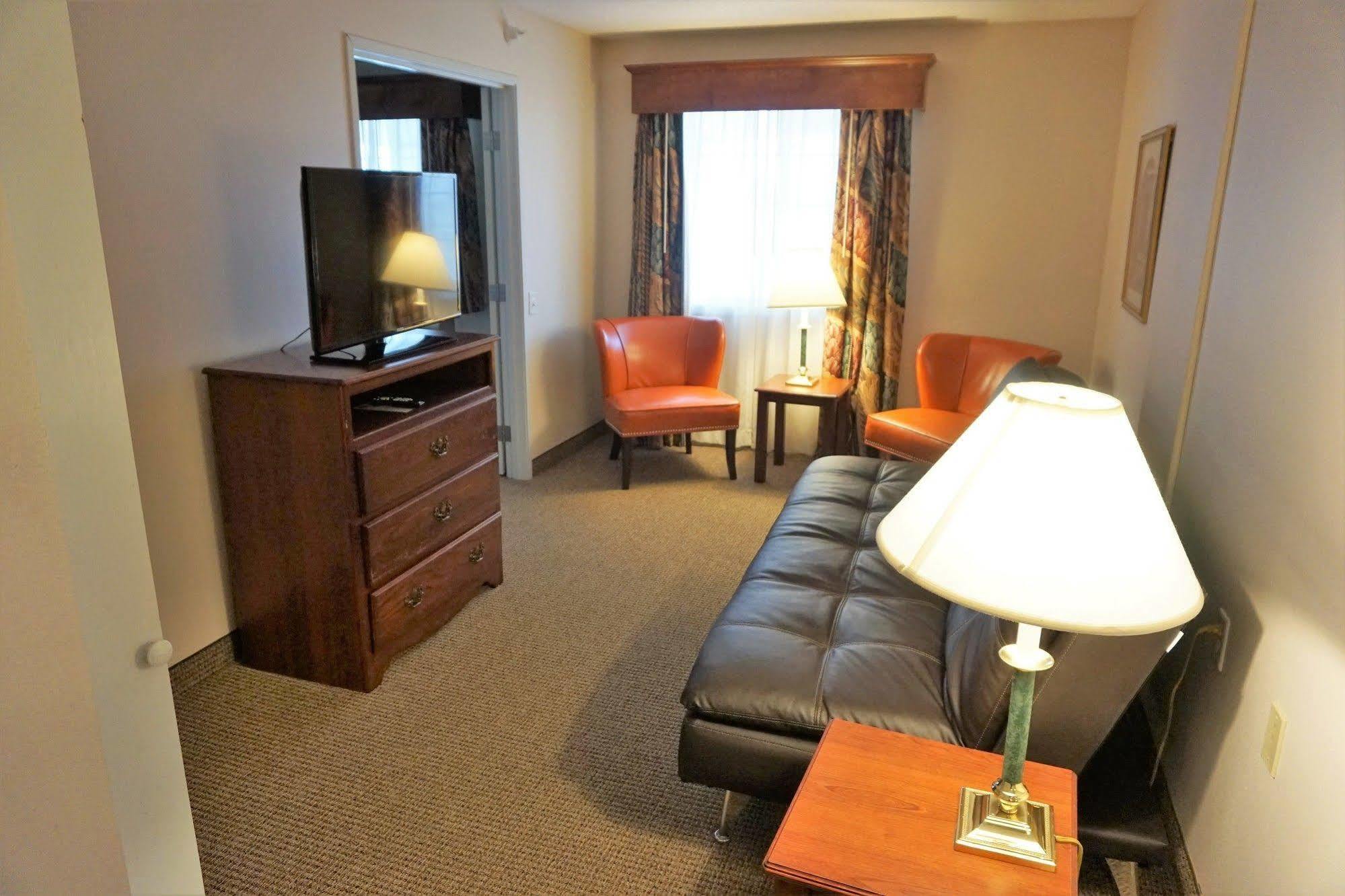 River Hills Hotel- Mankato Εξωτερικό φωτογραφία